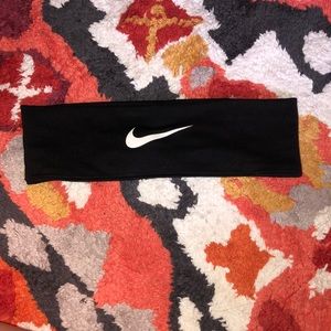 Nike headband
